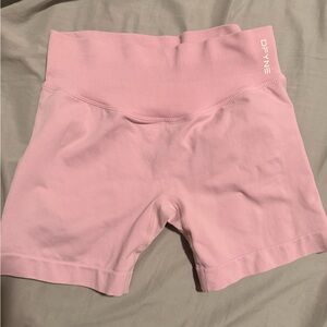 Dfyne Women's rose Pink Shorts, size small